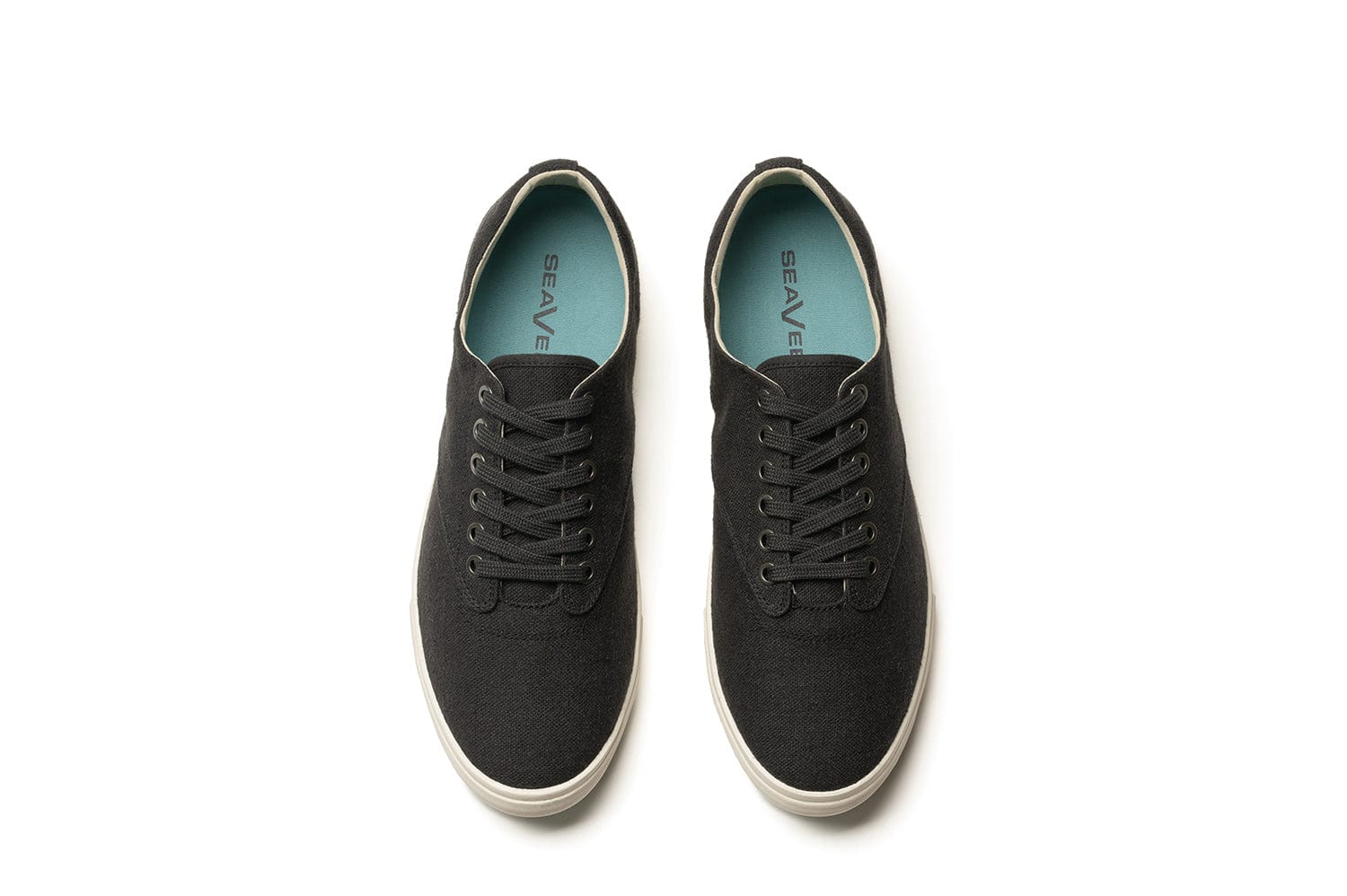 Canvas hot sale black sneakers