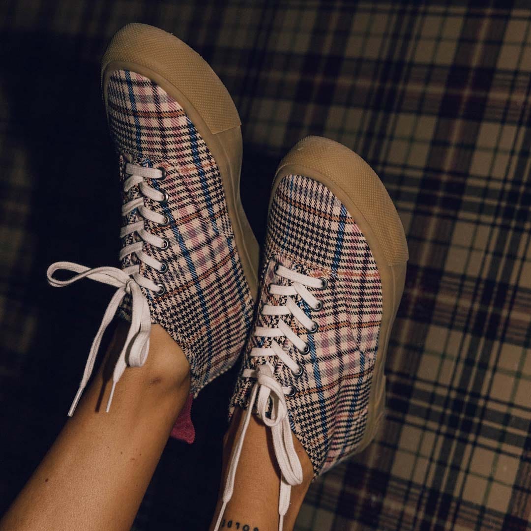 Pink flannel slip outlet on vans