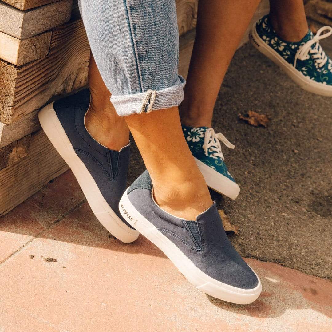 Womens Hawthorne Slip On Original True Navy SeaVees